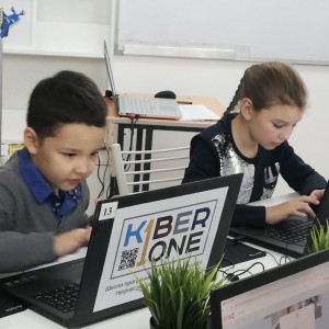 KiberOne объявляет набор юных программистов в Усть-Каменогорске - Школа программирования для детей, компьютерные курсы для школьников, начинающих и подростков - KIBERone г. Чебаркуль